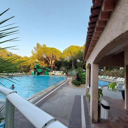 Chalet Roquebrune-sur-Argens Chalet *