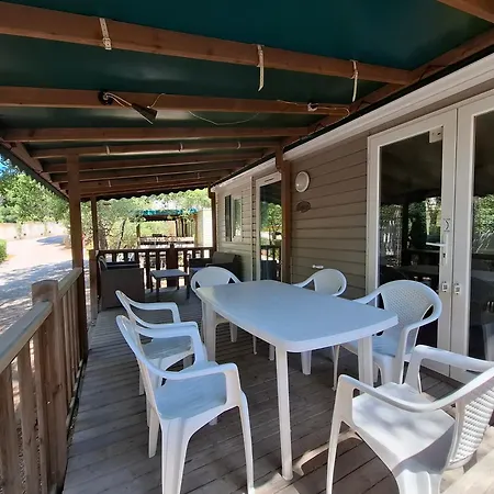 Chalet Roquebrune-sur-Argens Chalet *
